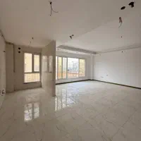 فروش آپارتمان ۳ خواب/ به قیمت