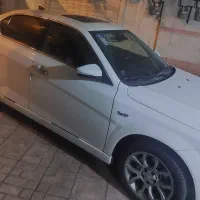 دنا پلاس توربو ۶ دنده ۱۴۰۲