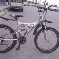 دو عدد دوچرخه سایز ۲۴و۲۰به فروش میرسد