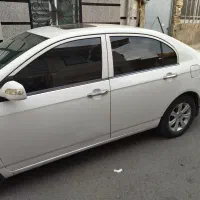 نصب شیشه دودی سیار (سرامیکی - معمولی - رنگی)|خدمات موتور و ماشین|رشت, معلم|دیوار