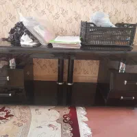 میز تلوزیون شیشه ای