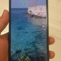 اپل iPhone 16 Pro Max با حافظهٔ ۲۵۶ گیگابایت