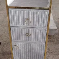 تجهیزات ارایشگاه|آرایشگاه و سالن‌های زیبایی|سمنان, |دیوار