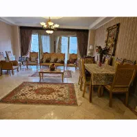 فروش مبل و میزناهار خوری ۶ نفره در حد نو