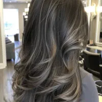 آموزش ارایشگری به شرط دستیاری تو اموزشکاه