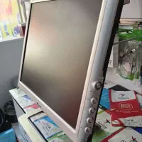 مانیتور 17 اینچ اسپیکر دار|قطعات و لوازم جانبی رایانه|ساری, |دیوار