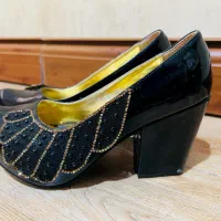 تخته وایت برد و پایه و کفش های در حد نو|لوازم التحریر|ساوه, |دیوار