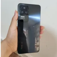 گوشی مدل پوکوF4 در شرایط عالی