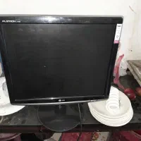 مانیتور ال جی با پایه|قطعات و لوازم جانبی رایانه|مشهد, طبرسی شمالی|دیوار