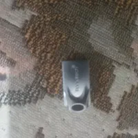 فلش درحد نو۶۴‌گیگ
