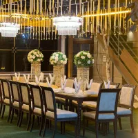 باغ تالار عمارت رادین