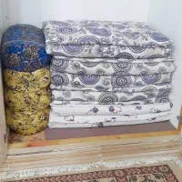 تشک ، بالش،میز تلویزیون