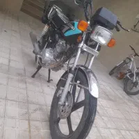 هوندا ۲۰۰ ازما