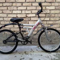 دوچرخه تروتمیز