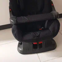 صندلی ماشین