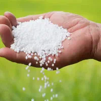 کود اوره و پتاس