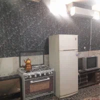 سویت منزل ۵۰ متری کاملا دربست کولر گازی دار|اجارهٔ کوتاه‌مدت آپارتمان و سوئیت|قم, قلعه عموحسین|دیوار