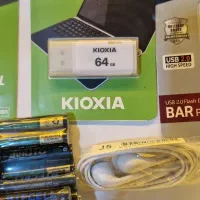 رم وفلش ۶۴ گیگ و۳۲ گیگ زیر قیمت حراج|قطعات و لوازم جانبی رایانه|زاهدان, |دیوار