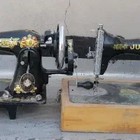 چرخ خیاطی قدیمی