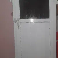 در سرویس بهداشتی و حمام