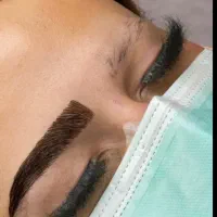 اکستنشن ابرو (کاشت موقت ابرو)