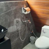 اجاره روزانه هفتگی و ماهانه کلبه ساحل گیشم|اجارهٔ کوتاه‌مدت ویلا و باغ|رشت, گلسار|دیوار