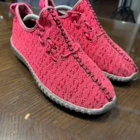 کتونی مردانه/زنانه برند yaya در حد نو ،سایز ۴۱