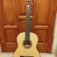 گیتار اصل اندونزی نو  تخفیف پای معامله