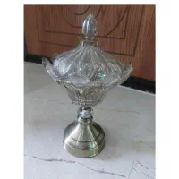شکلات خوری و شیرینی خوری