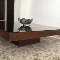 میزآشپزخانه وصندلی ومیز جلوی مبلی