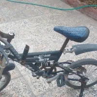 دوچرخه ۱۶ مارک پلیس