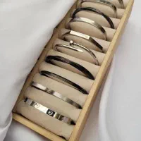 انواع دستبند و بنگل سون استیل رنگ ثابت تک و عمده|بدلیجات|مشهد, هفده شهریور|دیوار