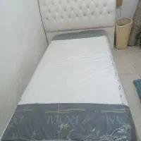 تخت یک نفره
