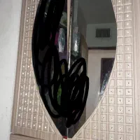 یک دست مبل هشت نفره چستر در حد نو و یک سرویس خواب