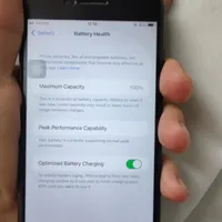 اپل iPhone 7 Plus با حافظهٔ ۳۲ گیگابایت