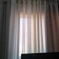 پرده حریرودوگوشواره کنار