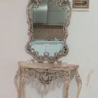 آینه با میز سنگی مرمر جنس اصلی و نو نو هست