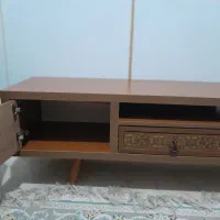 میز تلوزیون در حد نو۱۵۰۰۰۰۰|میز تلویزیون|رشت, سلیمانداراب|دیوار