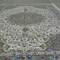 فروش فرش دستباف اصفهان ۲۴ متری