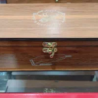 جعبه چوبی مخصوص ماشین اصلاح و لوازم آرایش|آرایشی، بهداشتی، درمانی|قم, رضویه|دیوار