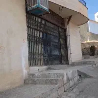 مغازه ۱۱۰ متری صدرا نبش کوچه ۱۰۸ طرف پارک