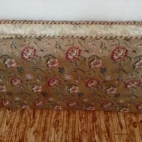 پشتی دورویه کاملا سالم|پشتی|بروجرد, |دیوار