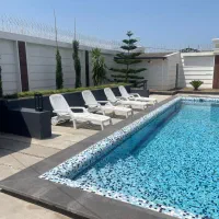 ویلا استخرروباز سه خوابه لاکچری ساحل قو انزلی|اجارهٔ کوتاهمدت ویلا و باغ|رشت, معلم|دیوار