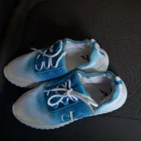 کفش سایز ۳۸