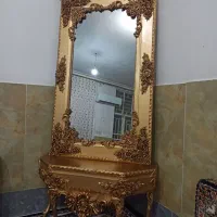 ساعت ایستاده و آینه