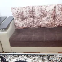 مبلمان کارکرده به همراه میز و عسلی