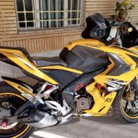 موتور سیکلت rs