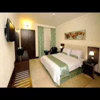 استخدام در دفتر رزروهتل رستوران باجای خواب وغذا|استخدام خدمات فروشگاه و رستوران|تهران, گیشا|دیوار