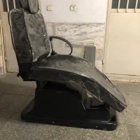 صندلی آرایشگری در حد نو