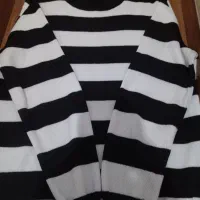 بارونی وشال مجلسی|لباس|رباط‌کریم, نصیرشهر|دیوار